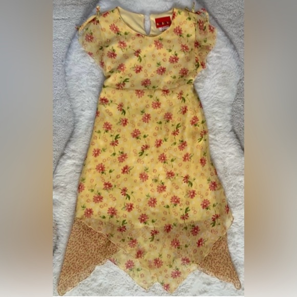 Ragscals Dresses & Skirts - Vintage Ragscals Yellow & Pink Floral Print Napkin Hem Dress Size 8